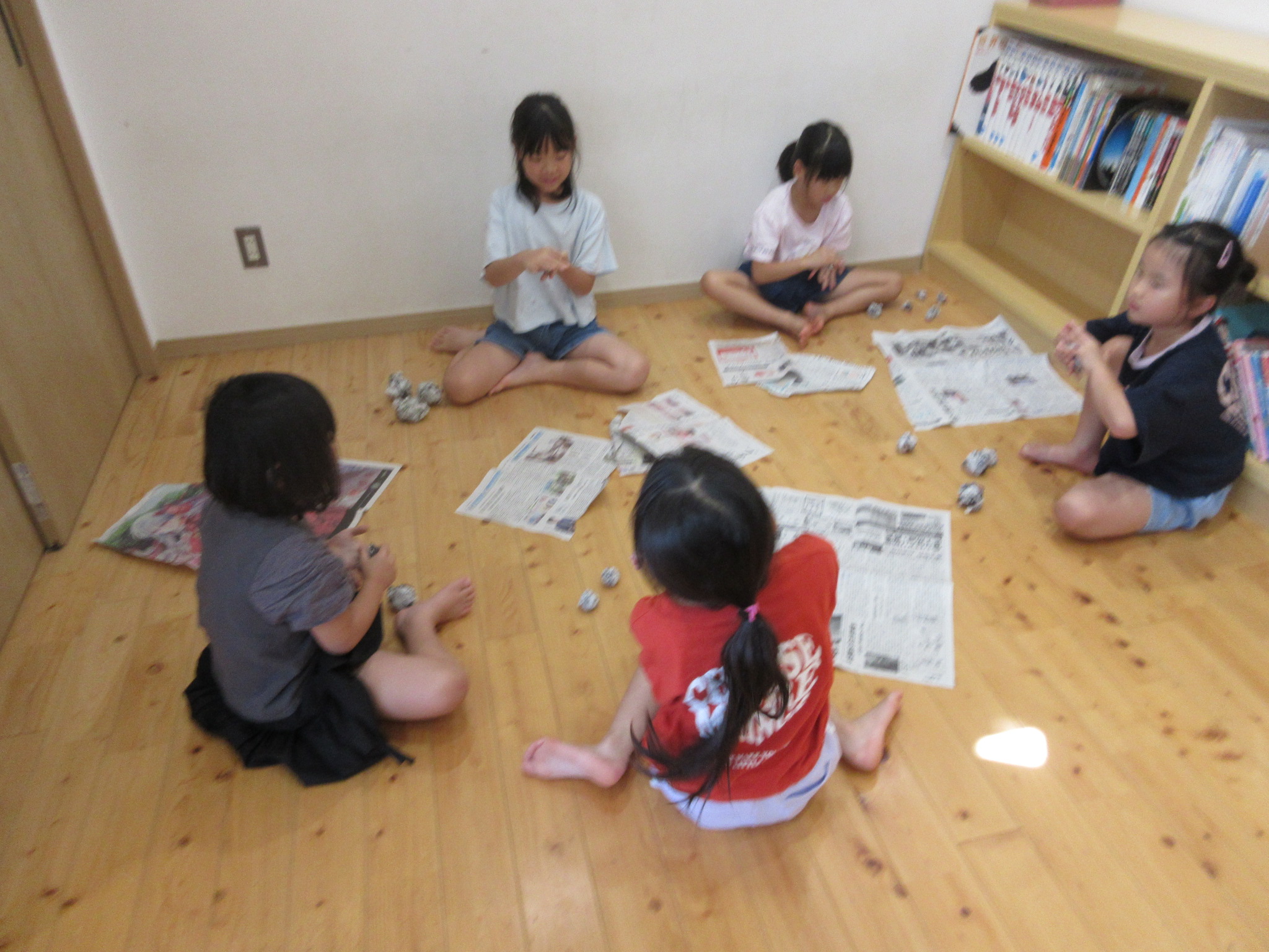 新聞玉入れ